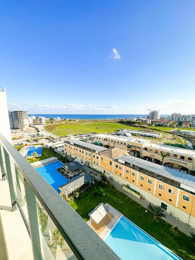 Luxury Sea View Two Bedroom Apartment In Caesar Resort & Spa, Long Beach Perivolia tou Trikomou 외부 사진